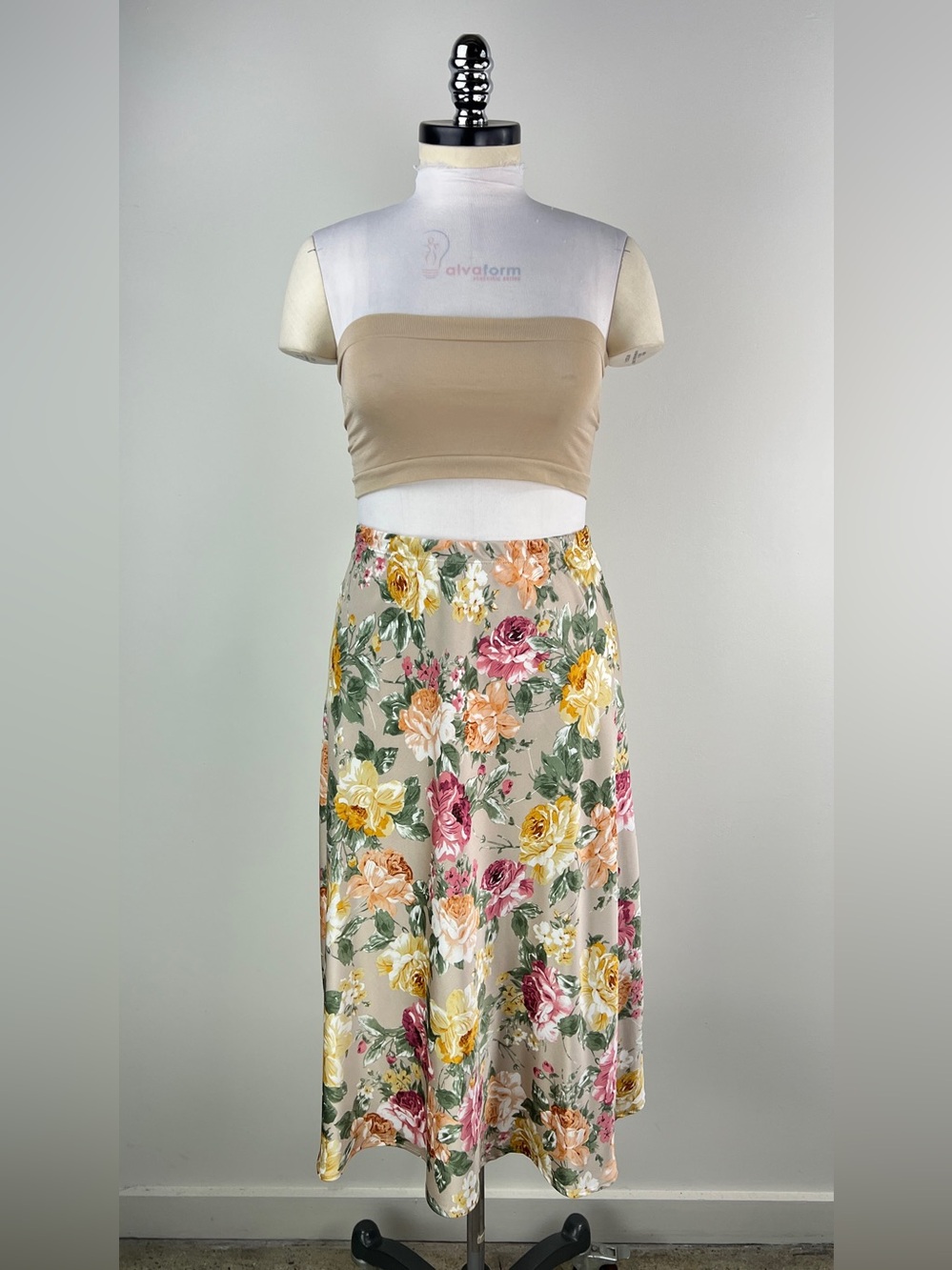 💚 3701. Floral Midi Skirt in Beige with Pink & Yellow Blooms